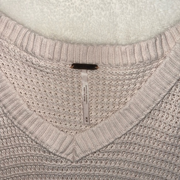 Free People Moonshine V-neck Sweater Top medium beige - Picture 6 of 15